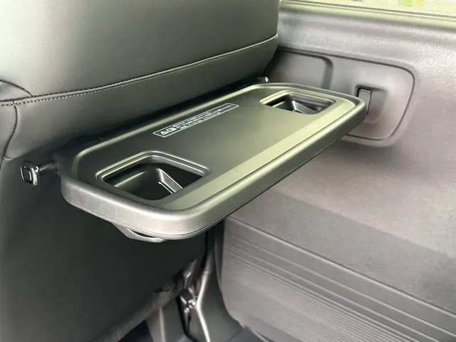 N-BOX(ホンダ)N-BOXカスタムターボ届出済未使用車 8