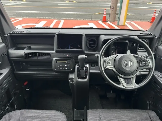 N-VAN(ホンダ)Lタイプ AT ４WD中古車 6