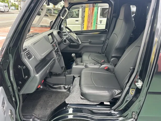 キャリートラック(スズキ)スーパーキャリイX 4WD AT中古車 3
