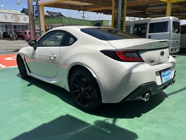 GR86(トヨタ)スバル BRZ STIスポーツ 6MT中古車 2