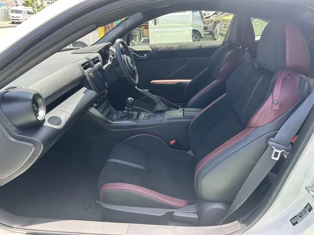 GR86(トヨタ)スバル BRZ STIスポーツ 6MT中古車 3