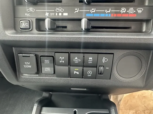 ハイゼット(ダイハツ)サンバートラック TA 4WD デフロック AT届出済未使用車 12