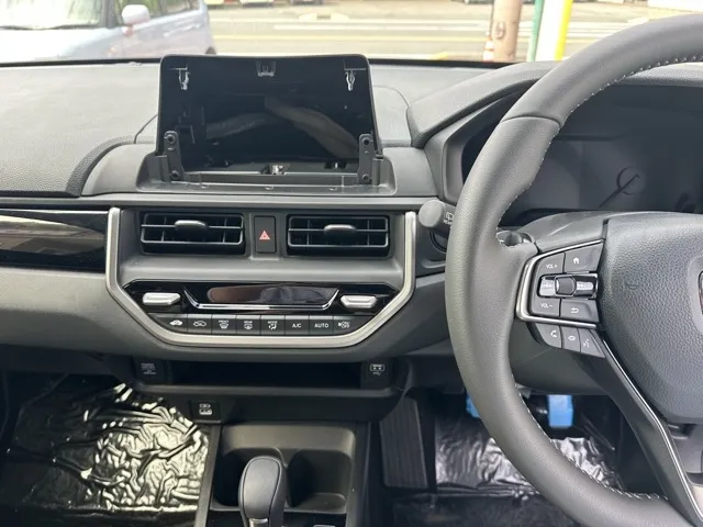 WR-V(ホンダ)Z+登録済未使用車 14