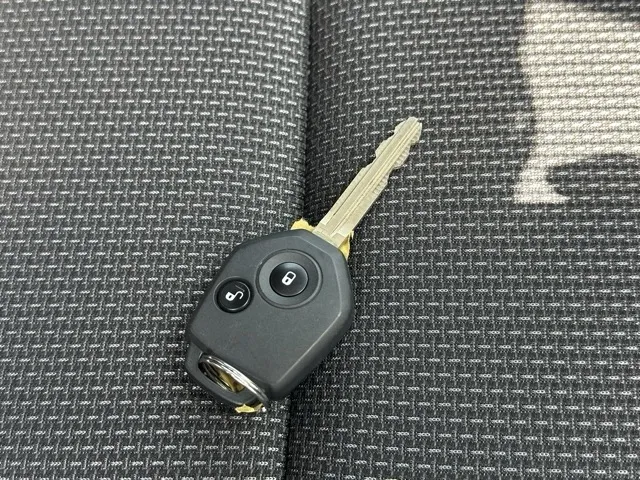インプレッサ(スバル)1.6I-Lアイサイト中古車 12