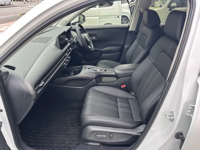 ZR-V(ホンダ)e：HEV Z ４ＷＤ 中古車 3