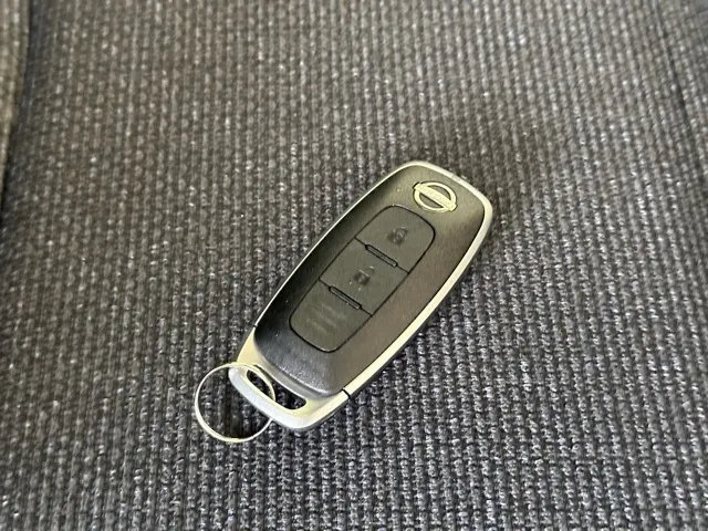 サクラ(ニッサン)X中古車 13