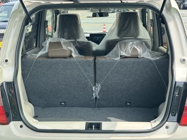 ラパン(スズキ)X届出済未使用車 9