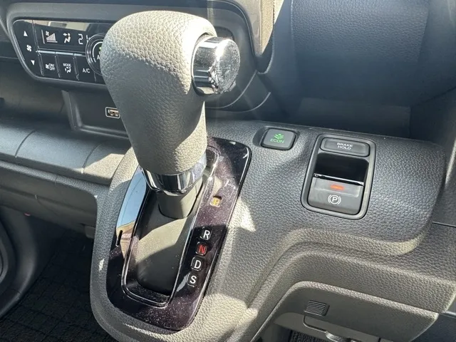 N-WGN(ホンダ)L スタイル+ビター LED中古車 15