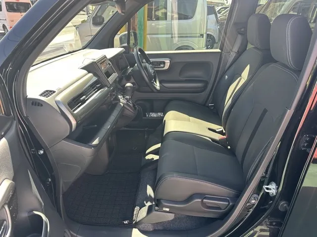 N-WGN(ホンダ)L スタイル+ビター LED中古車 3