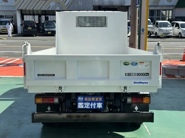 キャンター(三菱)全低床キョウカダンプ ３ｔ登録済未使用車 14