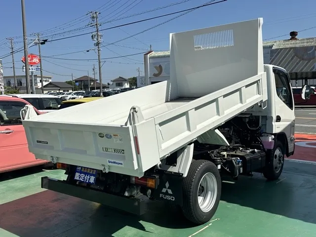 キャンター(三菱)全低床キョウカダンプ ３ｔ登録済未使用車 5