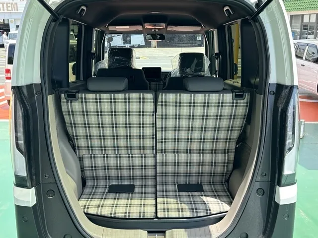 N-BOX(ホンダ)JOY 4WD届出済未使用車 9