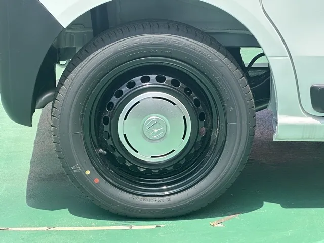 N-BOX(ホンダ)JOY 4WD届出済未使用車 12