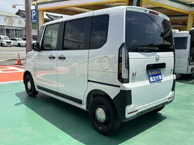 N-BOX(ホンダ)JOY 4WD届出済未使用車 2
