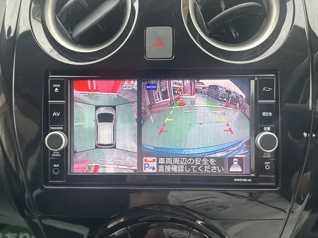 ノート(ニッサン)eパワーX Ｖセレクション中古車 18