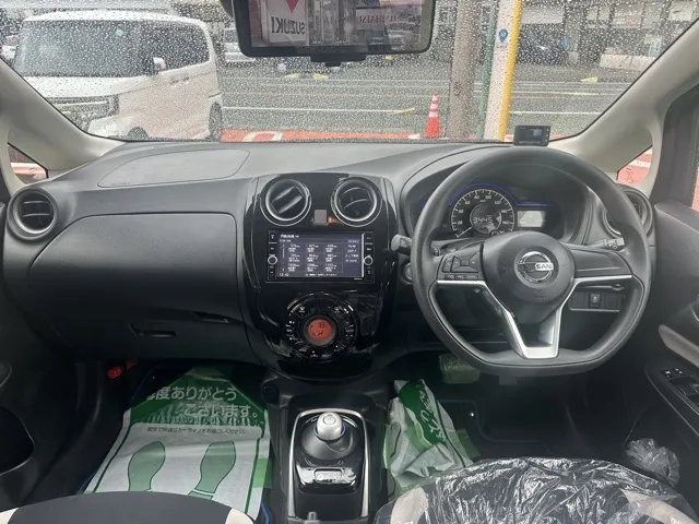 ノート(ニッサン)eパワーX Ｖセレクション中古車 5