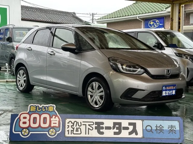 フィット(ホンダ)e：HEV ベーシック中古車 0