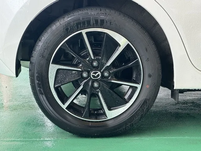 MAZDA2(マツダ)XD スポルト+中古車 12