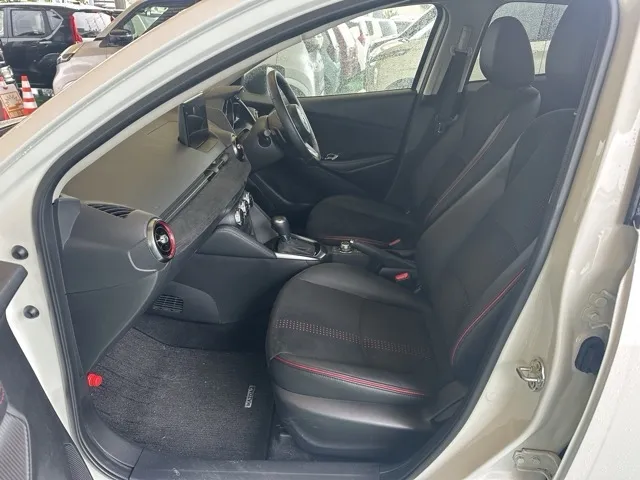 MAZDA2(マツダ)XD スポルト+中古車 3