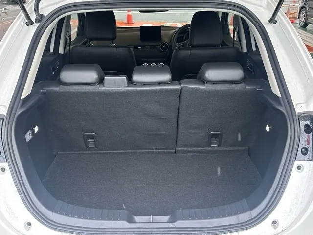 MAZDA2(マツダ)XD スポルト+中古車 8
