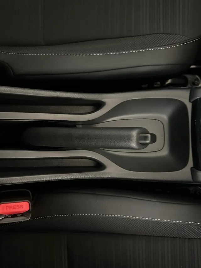 WR-V(ホンダ)Z+登録済未使用車 15