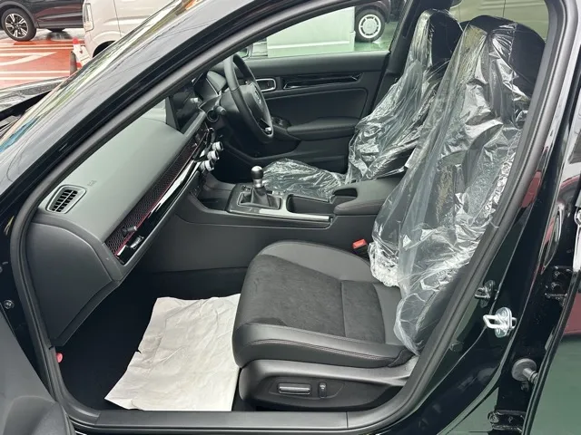 シビック(ホンダ)RS 6MT登録済未使用車 3