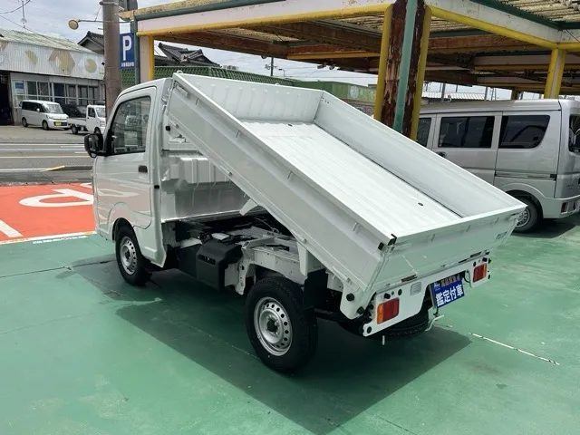 キャリートラック(スズキ)金太郎ダンプ キャビン一体アングルポスト 4WD 4AT届出済未使用車 19