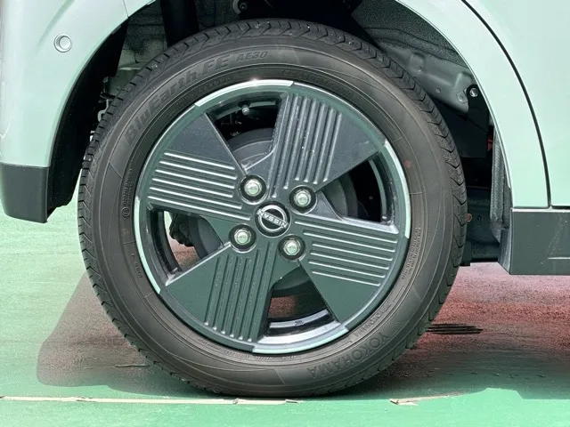 サクラ(ニッサン)G中古車 11