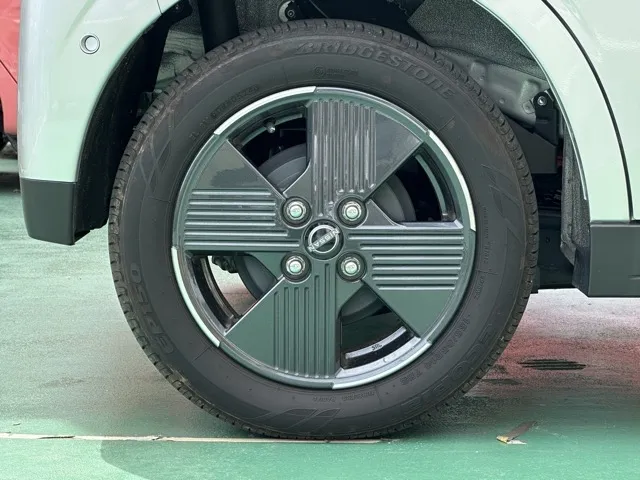 サクラ(ニッサン)X中古車 11
