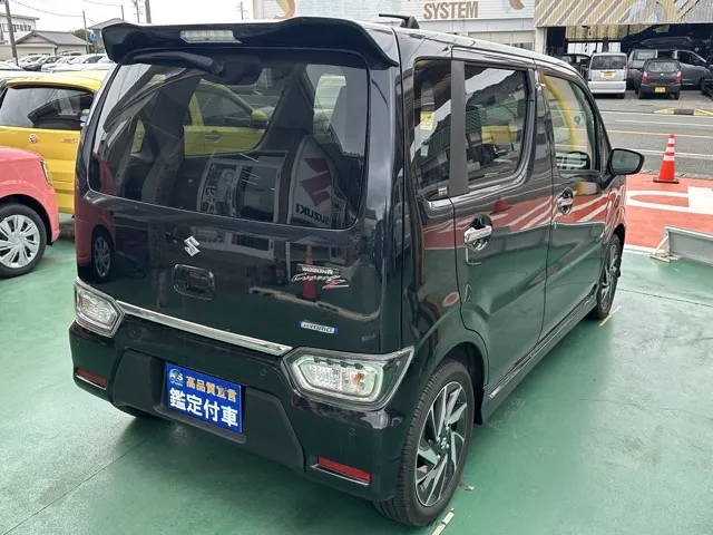 ワゴンR(スズキ)ハイブリッド ZT中古車 9