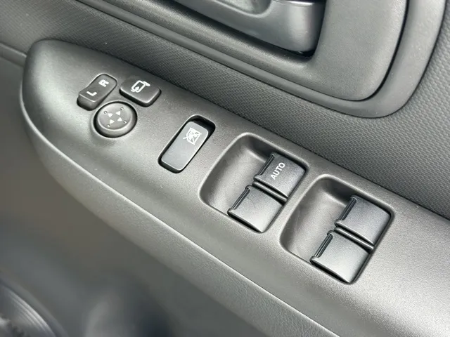 ワゴンRスマイル(スズキ)ハイブリッドS届出済未使用車 11