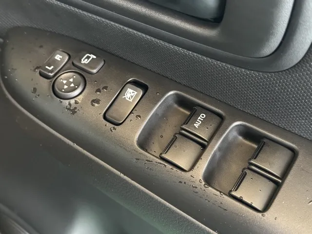 ワゴンRスマイル(スズキ)ハイブリッドS届出済未使用車 11