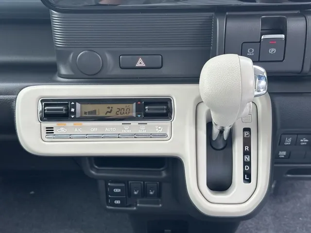 ワゴンRスマイル(スズキ)ハイブリッドX届出済未使用車 14
