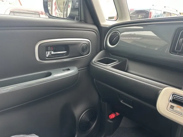 ワゴンRスマイル(スズキ)ハイブリッドX届出済未使用車 18