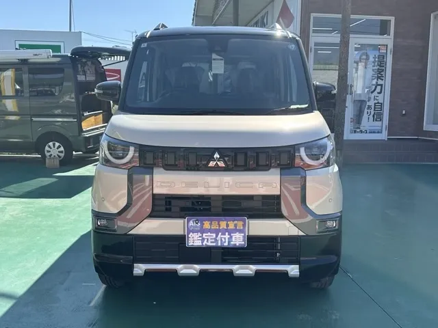 デリカミニ(三菱)Gプレミアム ４WD届出済未使用車 29