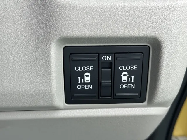 N-BOX(ホンダ)N-BOX ファッションスタイル コンフォートＰ中古車 13
