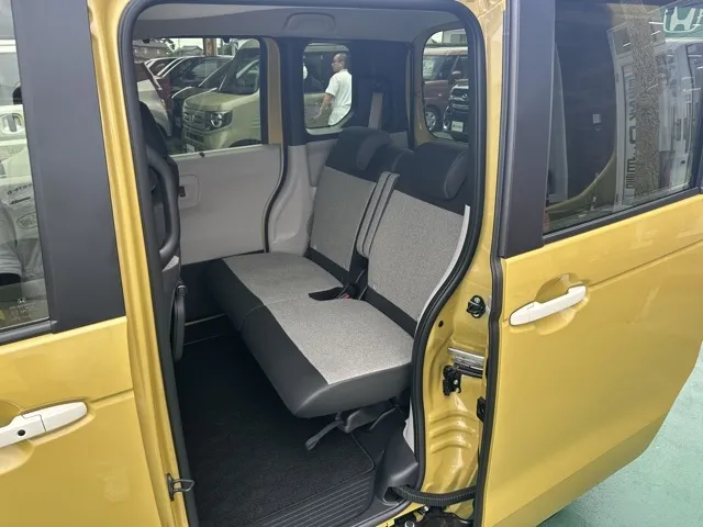 N-BOX(ホンダ)N-BOX ファッションスタイル コンフォートＰ中古車 4