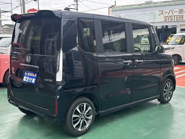 N-BOX(ホンダ)N-BOXカスタム届出済未使用車 11