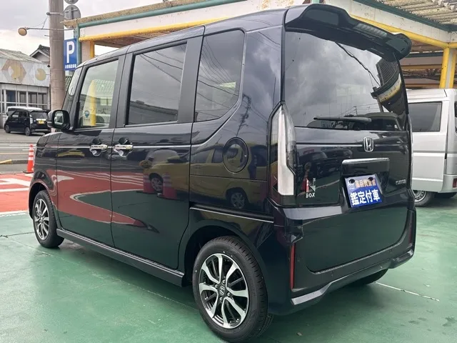 N-BOX(ホンダ)N-BOXカスタム届出済未使用車 2