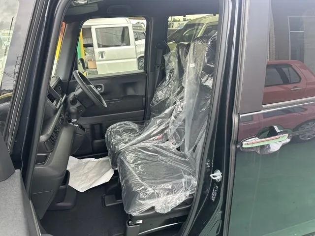 N-BOX(ホンダ)N-BOXカスタム届出済未使用車 3