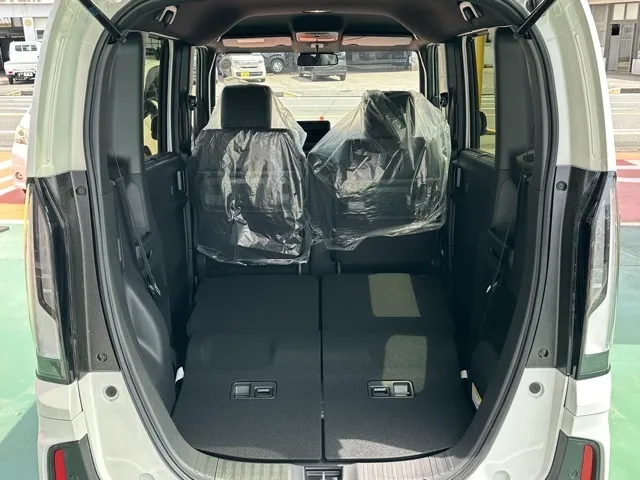 N-BOX(ホンダ)N-BOXカスタム 両側PSD届出済未使用車 11