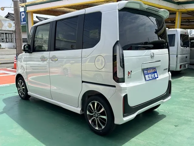 N-BOX(ホンダ)N-BOXカスタム 両側PSD届出済未使用車 2