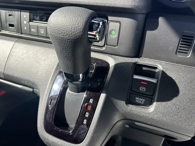 N-BOX(ホンダ)N-BOXカスタムターボ届出済未使用車 18