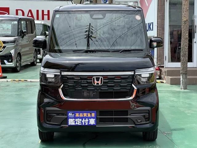 N-BOX(ホンダ)N-BOXカスタムターボ届出済未使用車 25