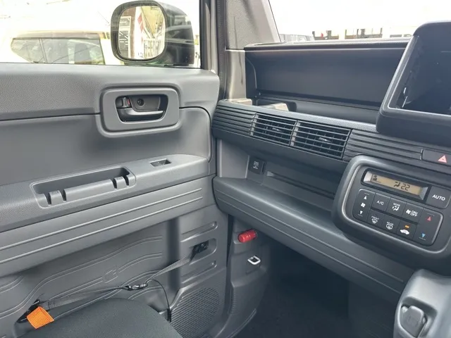 N-VAN(ホンダ)Gタイプ AT届出済未使用車 16