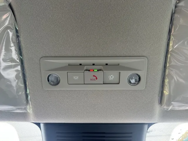 セレナ(ニッサン)ハイウェイスターV アラウンドビューモニター 12.3ナビ登録済未使用車 23