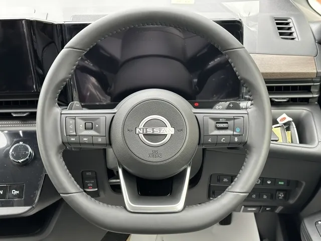 セレナ(ニッサン)ハイウェイスターV アラウンドビューモニター 12.3ナビ登録済未使用車 7