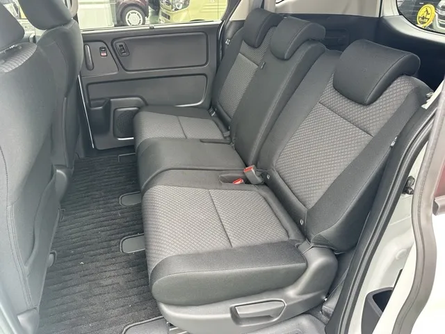 フリード(ホンダ)G BLACK STYLE中古車 4