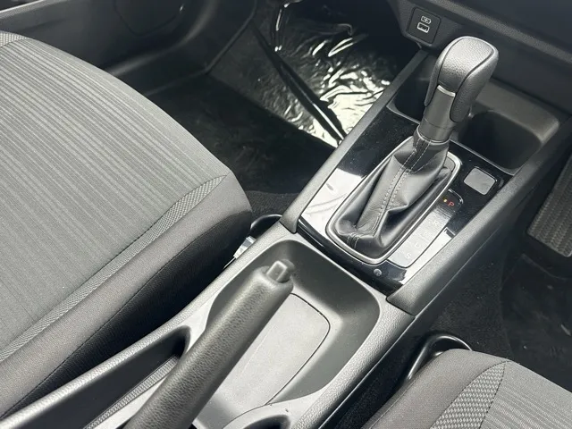 WR-V(ホンダ)X登録済未使用車 15
