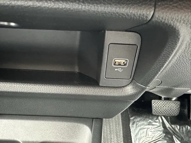WR-V(ホンダ)X登録済未使用車 17